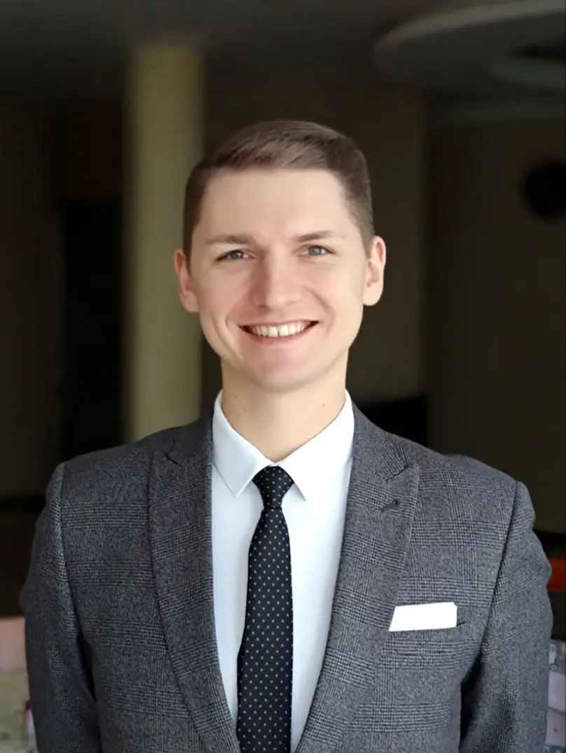 Антон Переводчик